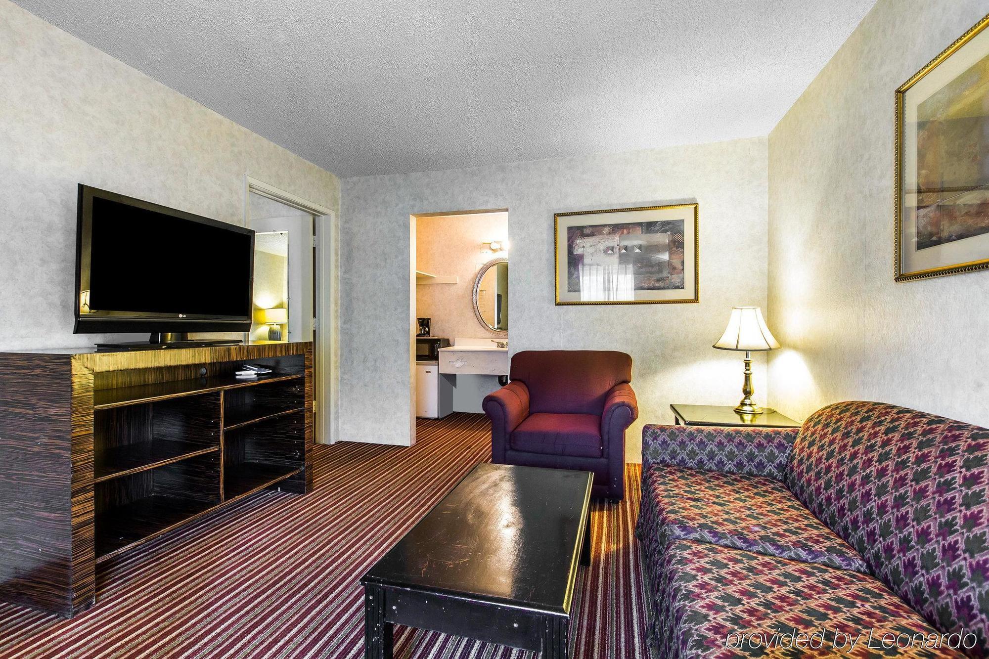 Rodeway Inn & Suites El Cajon San Diego East Buitenkant foto