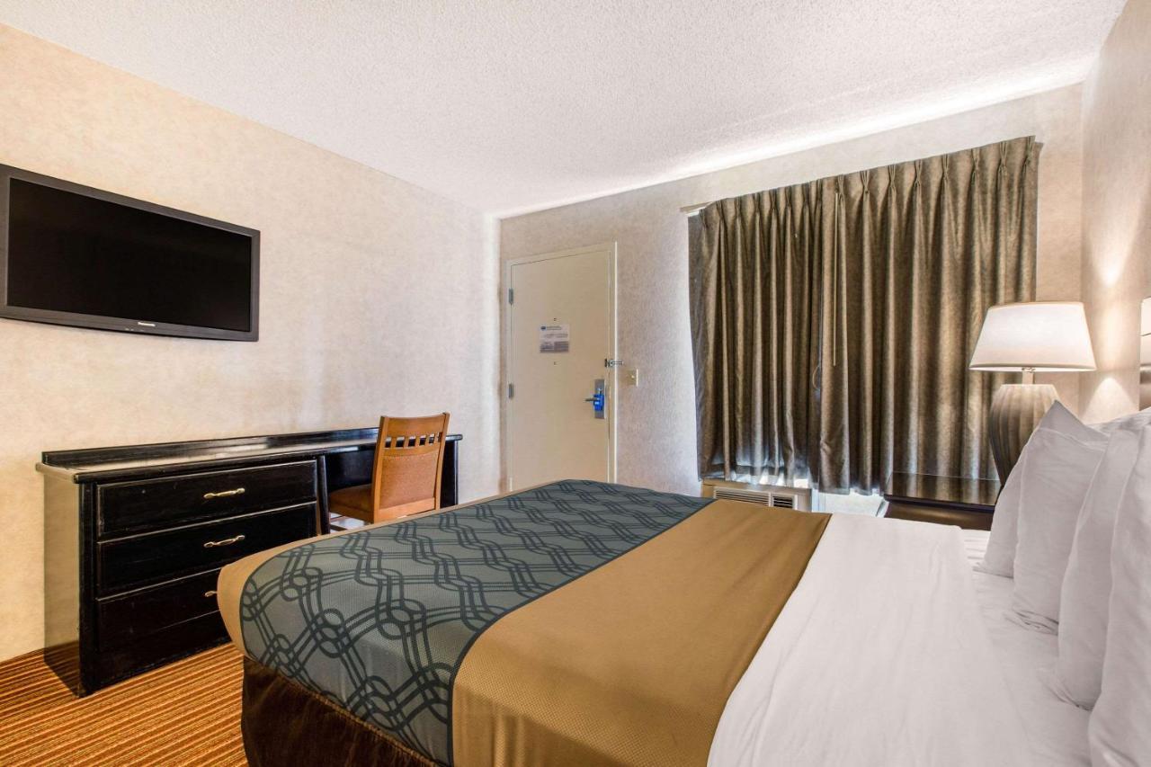 Rodeway Inn & Suites El Cajon San Diego East Buitenkant foto